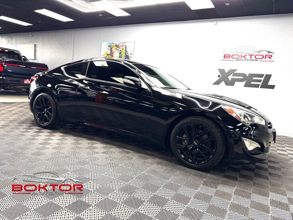 2016 HYUNDAI Genesis Coupe