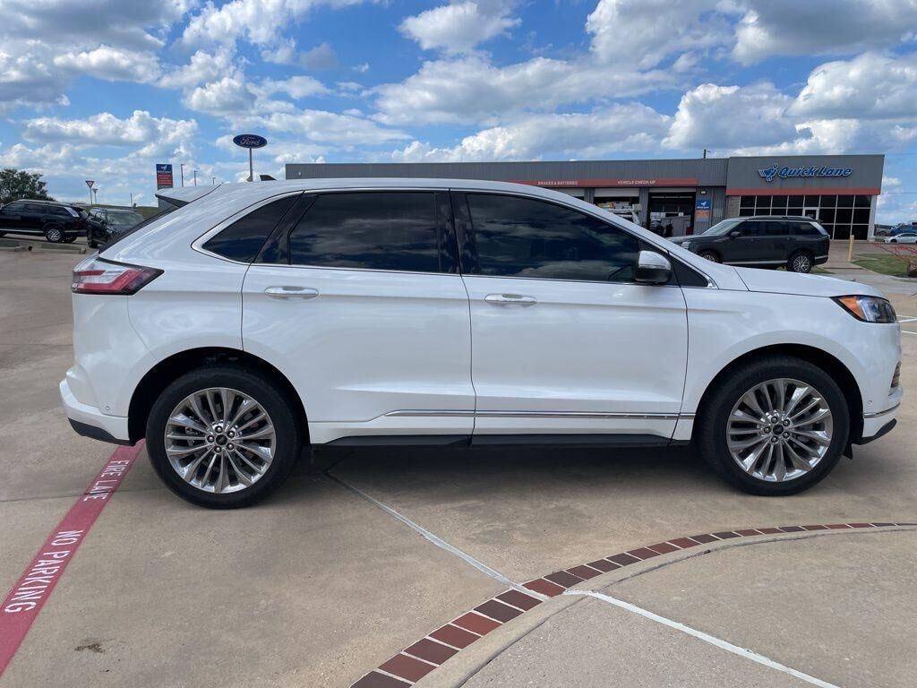 2024 FORD Edge