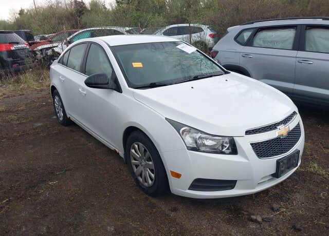 2011 CHEVROLET Cruze