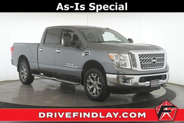 2017 NISSAN Titan