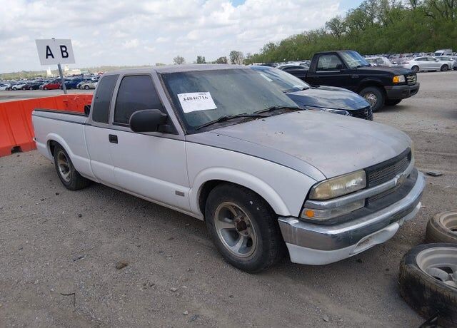 2003 CHEVROLET S-10 Pickup