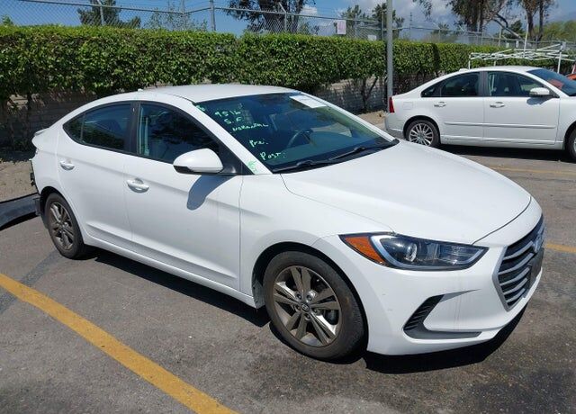2018 HYUNDAI Elantra