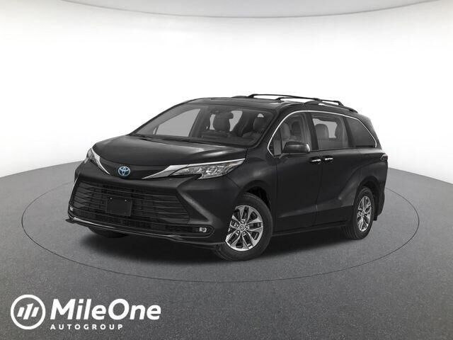 2026 TOYOTA Sienna