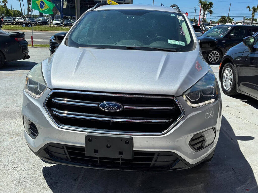 2019 FORD Escape