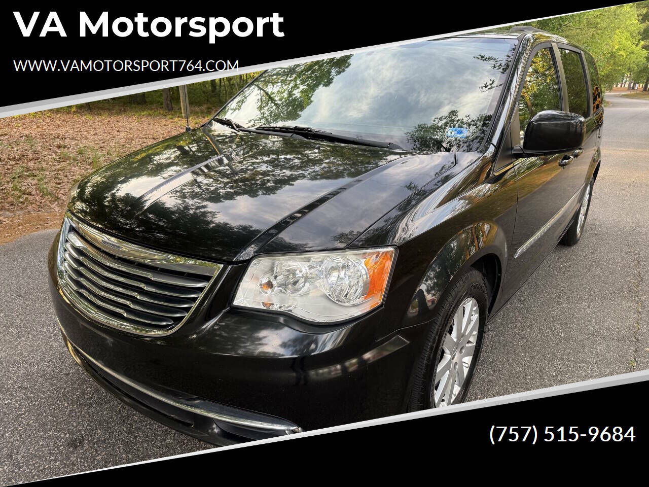 2016 CHRYSLER Town and Country