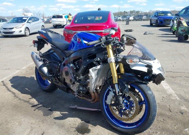 2026 SUZUKI GSX-R750