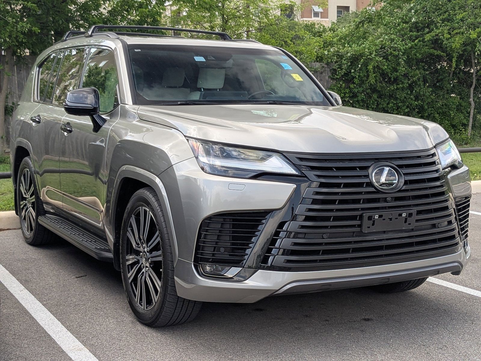 2023 LEXUS LX