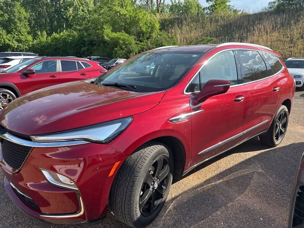 2023 BUICK Enclave
