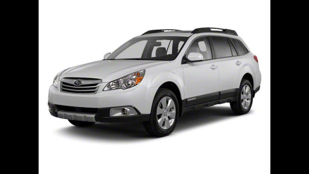 2010 SUBARU Outback