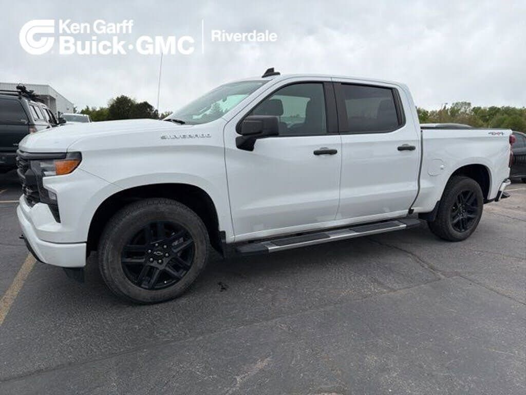 2022 CHEVROLET Silverado