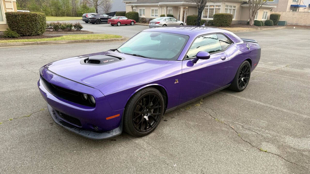 2016 DODGE Challenger
