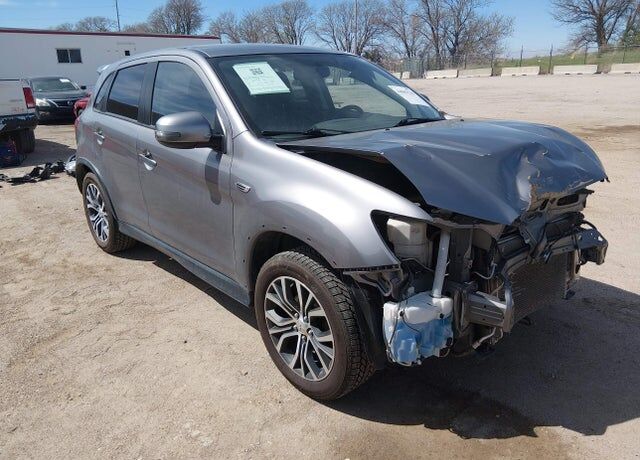 2019 MITSUBISHI Outlander Sport