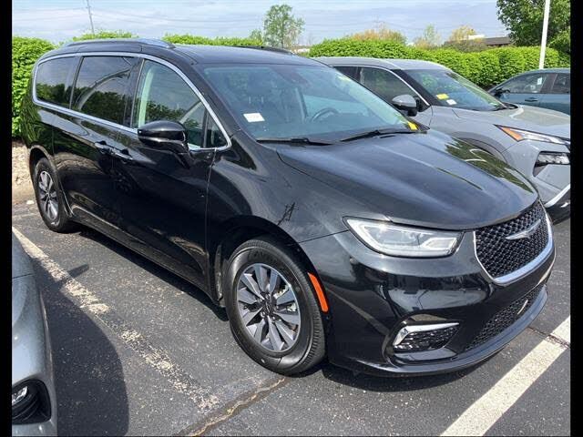 2021 CHRYSLER Pacifica