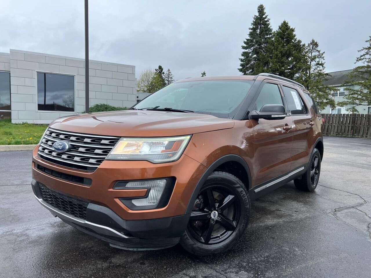 2017 FORD Explorer
