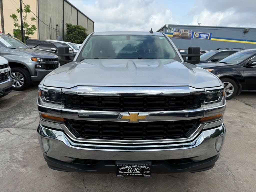 2018 CHEVROLET Silverado