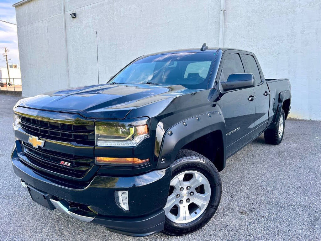 2017 CHEVROLET Silverado