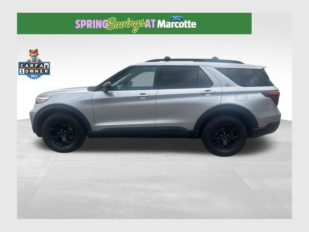 2022 FORD Explorer