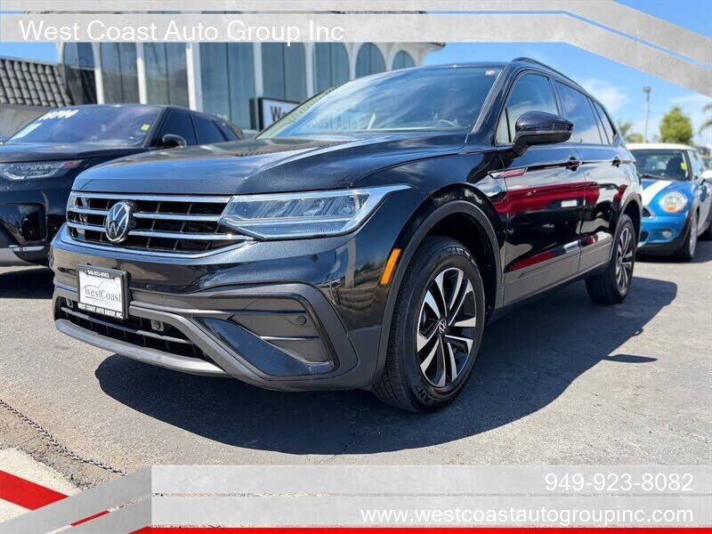 2022 VOLKSWAGEN Tiguan