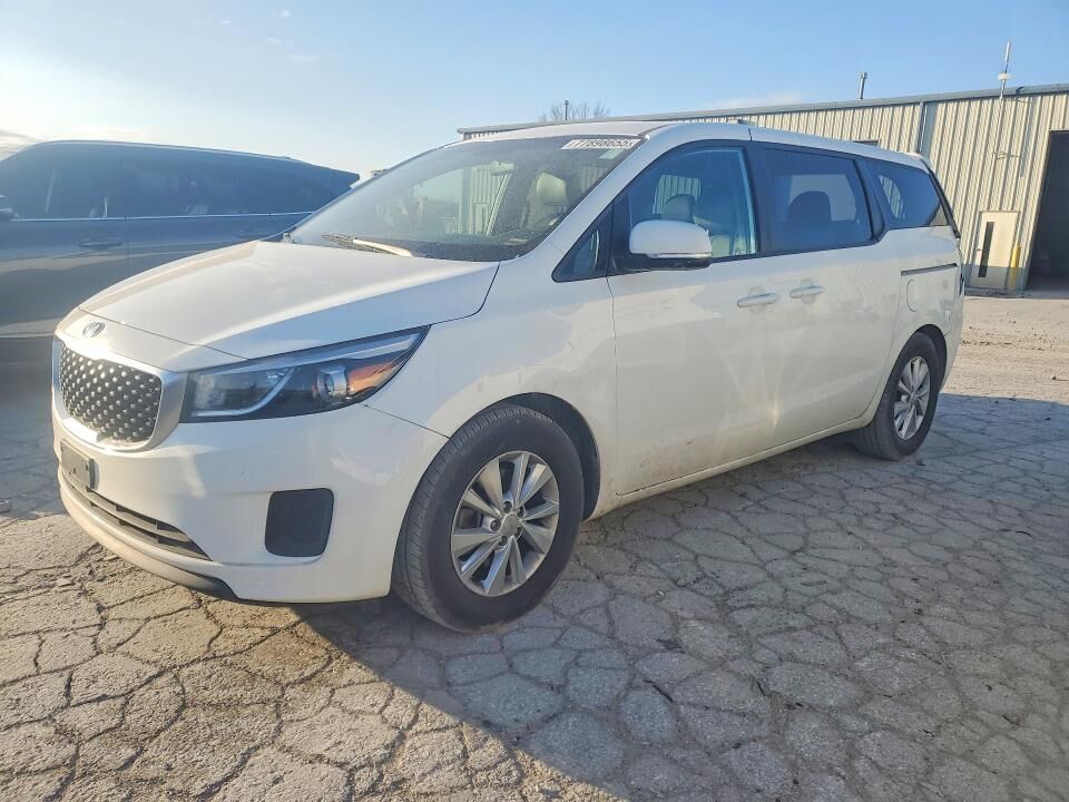 2017 KIA Sedona