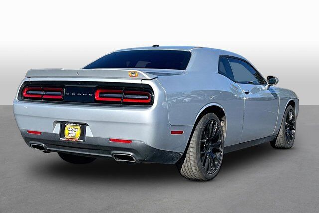2019 DODGE Challenger