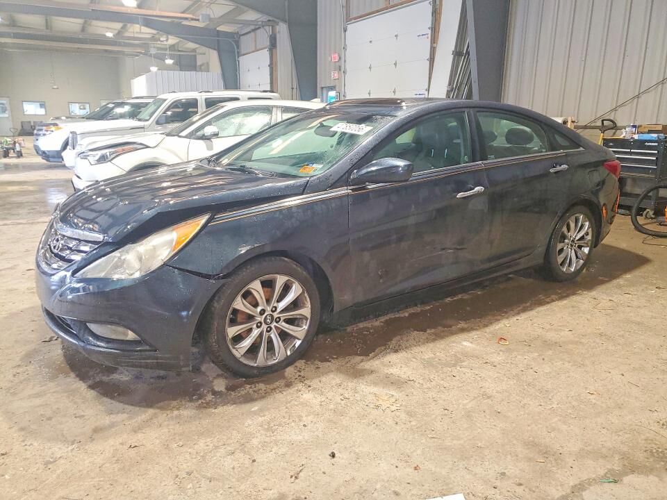 2013 HYUNDAI Sonata