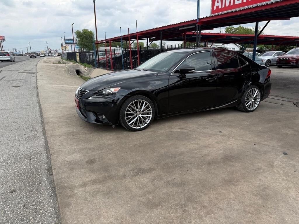 2016 LEXUS IS