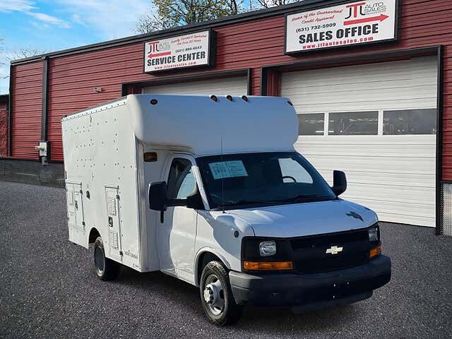 2011 CHEVROLET Express