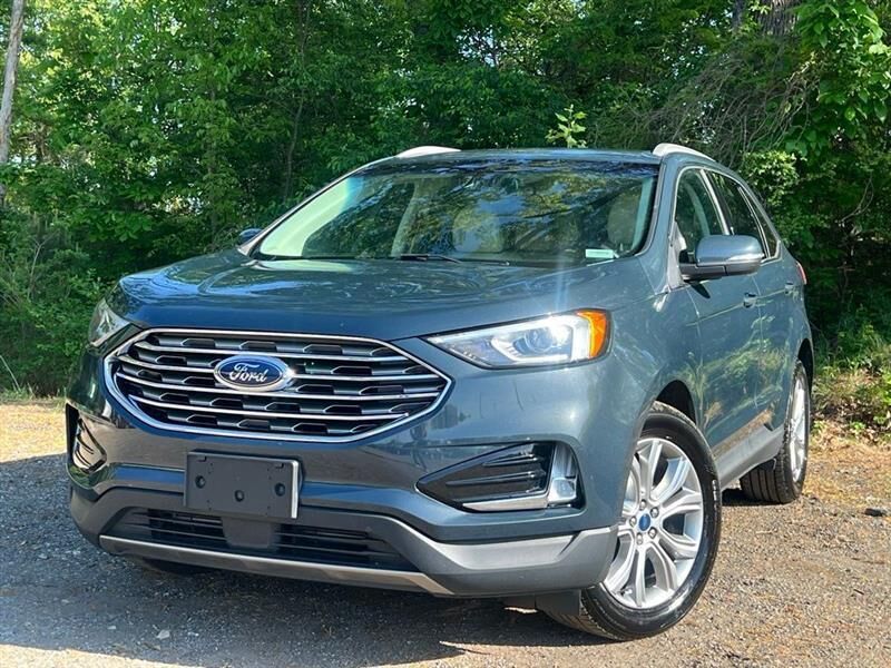 2019 FORD Edge
