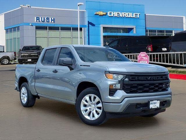2024 CHEVROLET Silverado