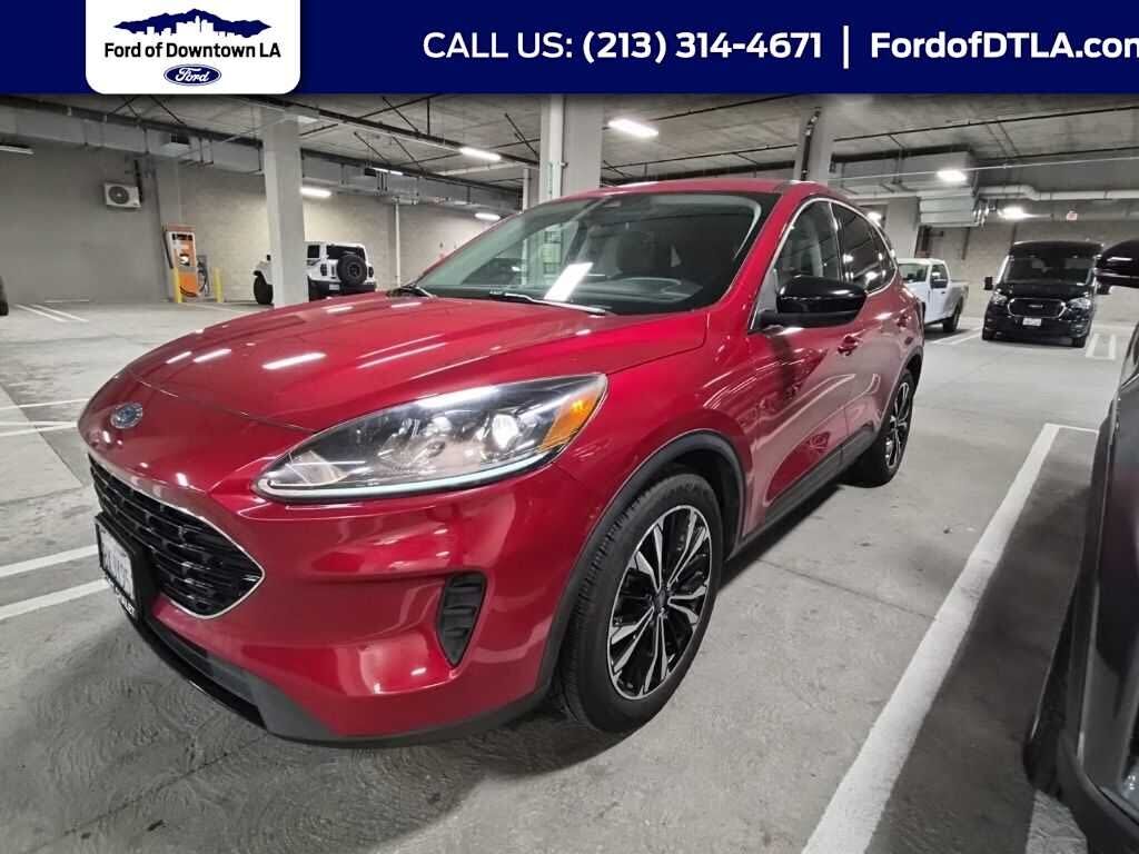 2021 FORD Escape