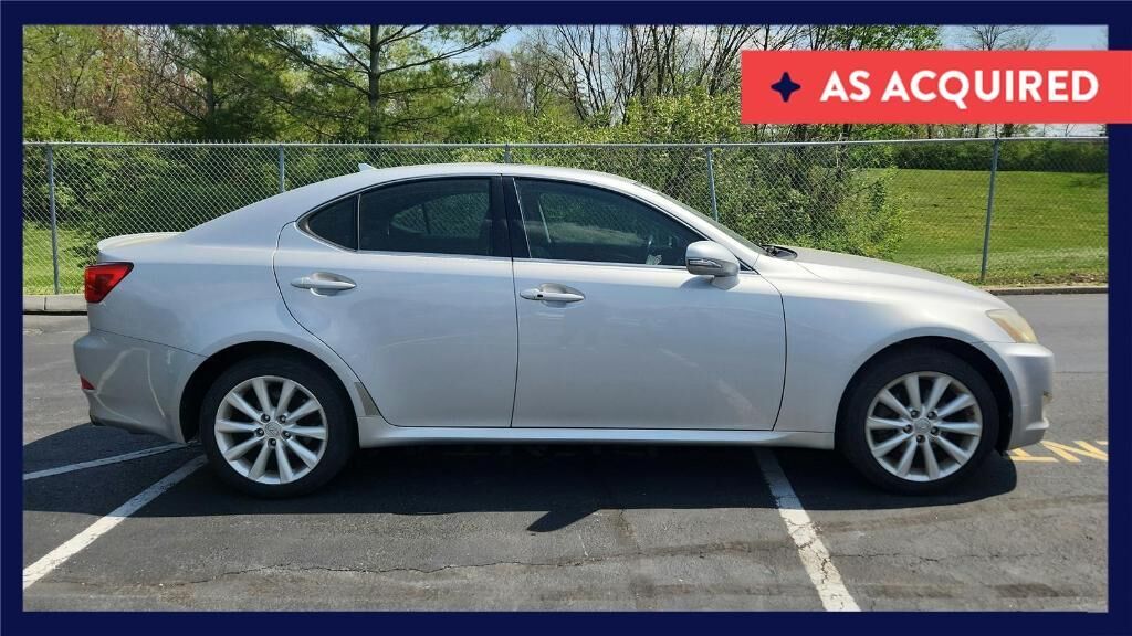 2010 LEXUS IS