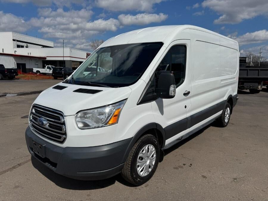 2017 FORD Transit
