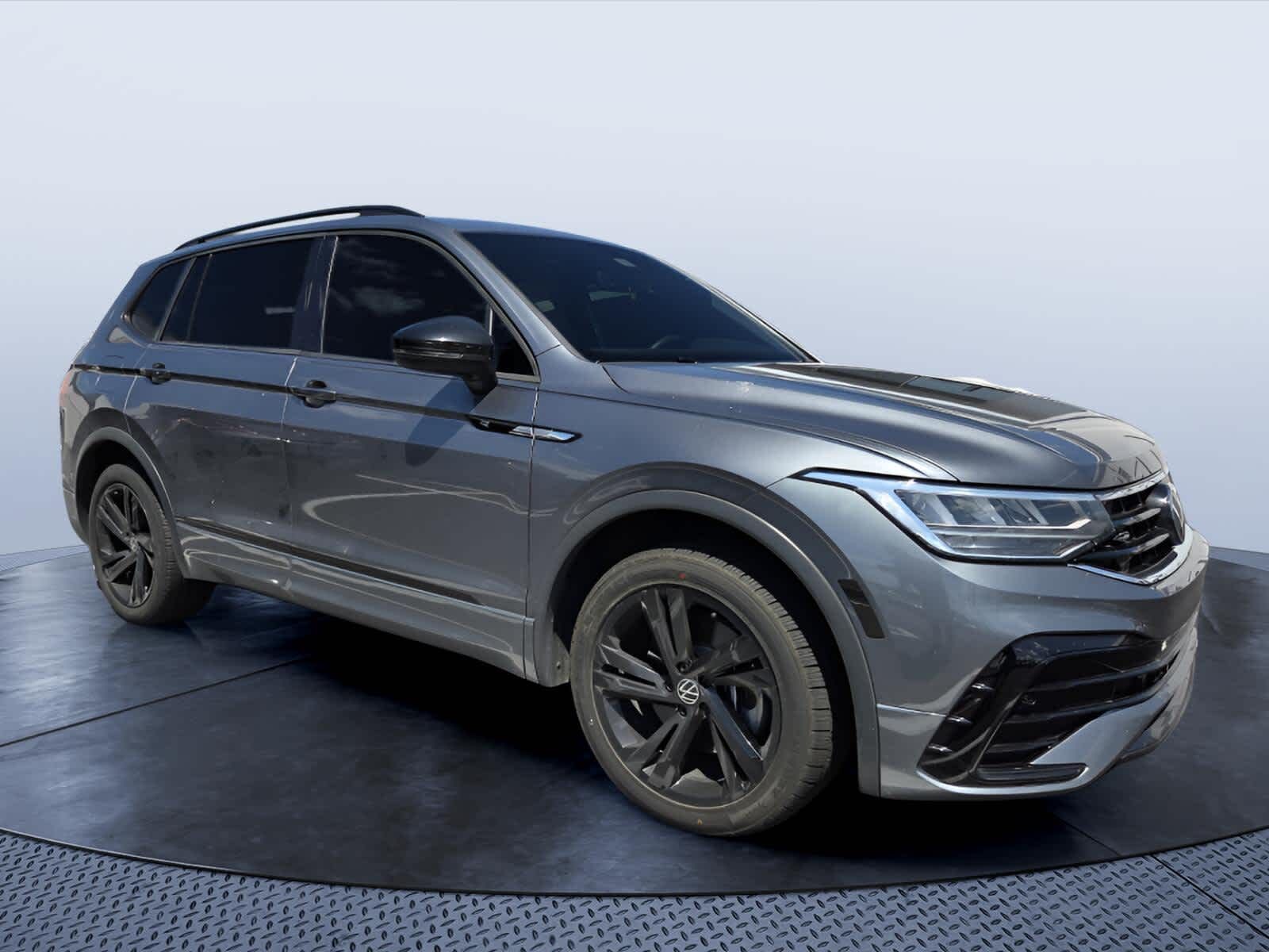 2023 VOLKSWAGEN Tiguan 4Motion