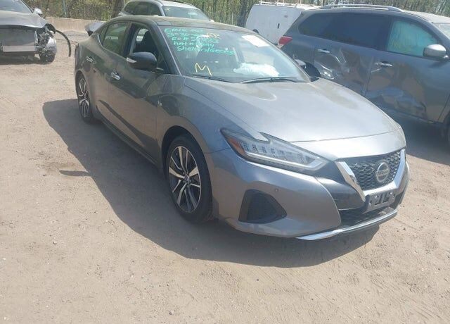 2019 NISSAN Maxima