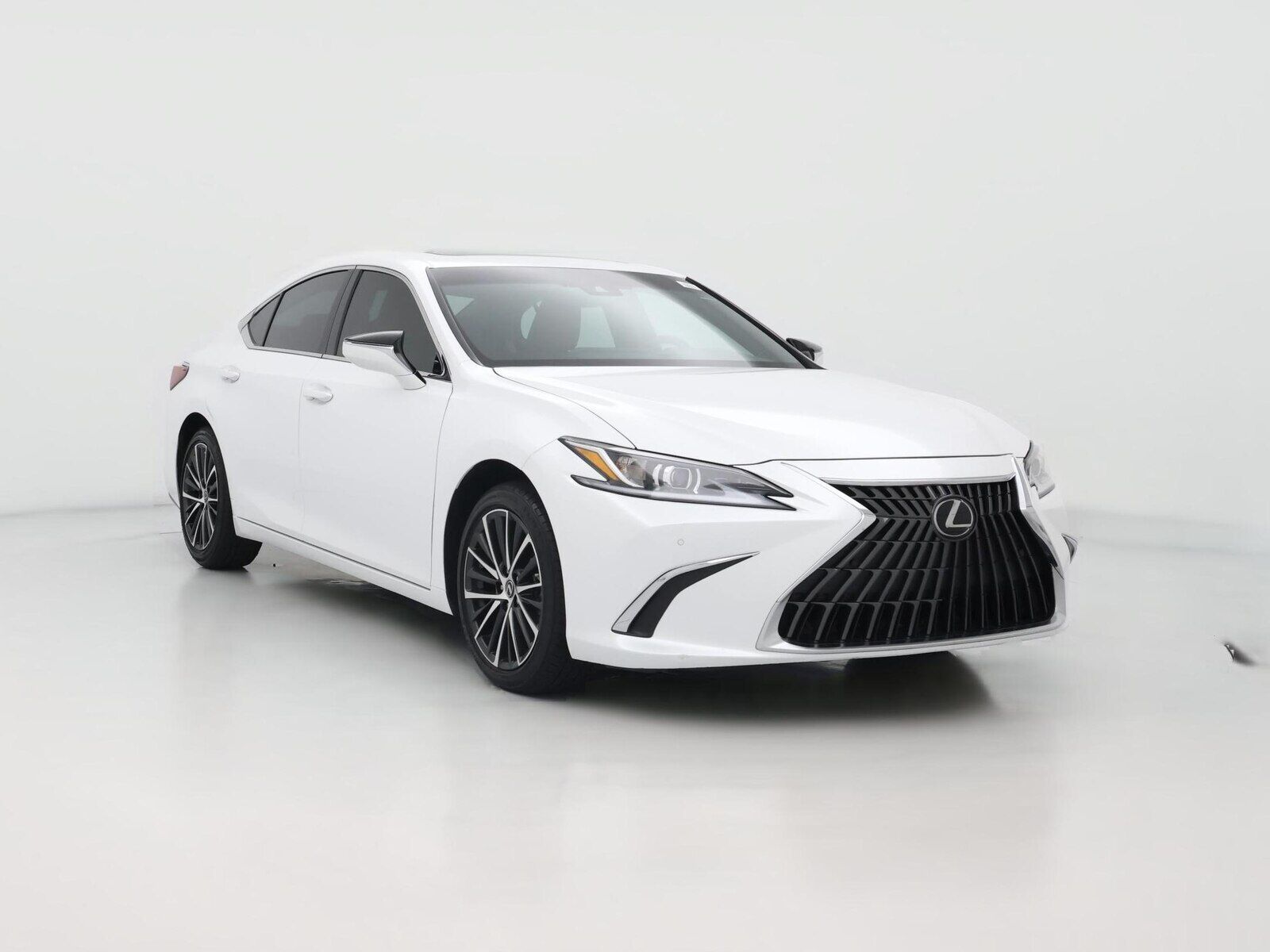 2024 LEXUS ES