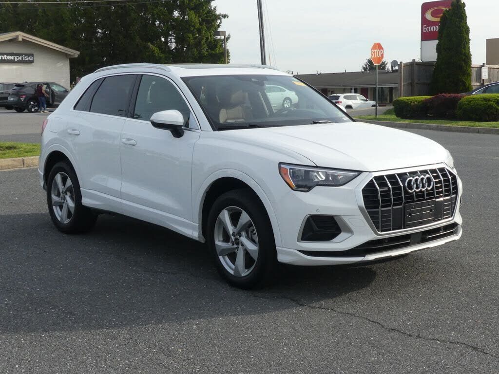 2021 AUDI Q3