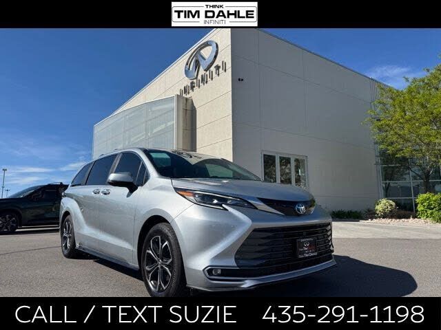 2025 TOYOTA Sienna