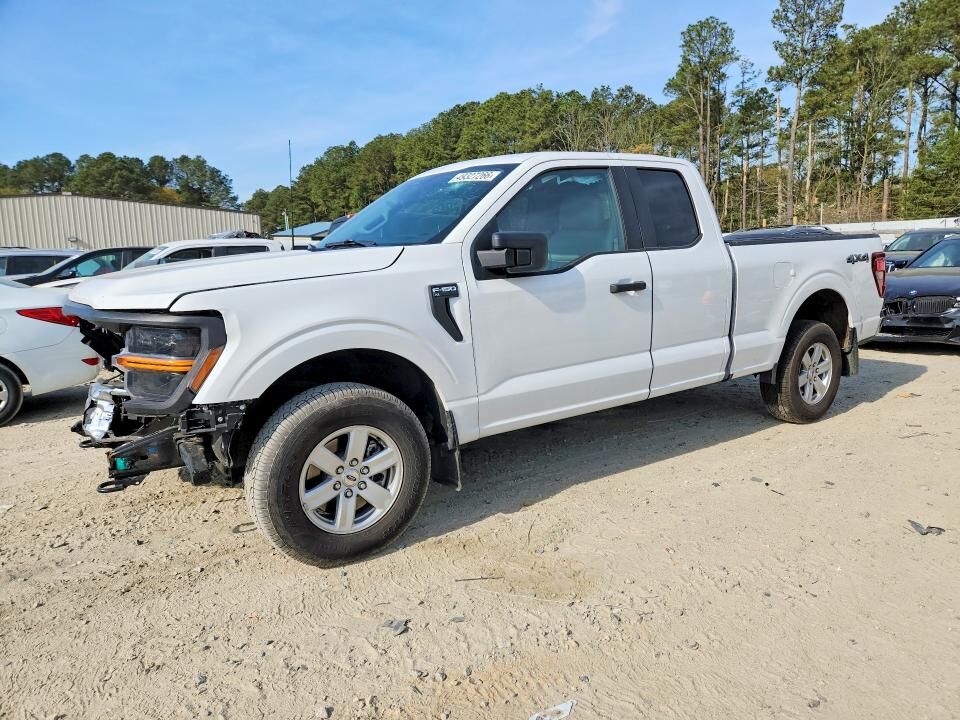 2025 FORD F-150