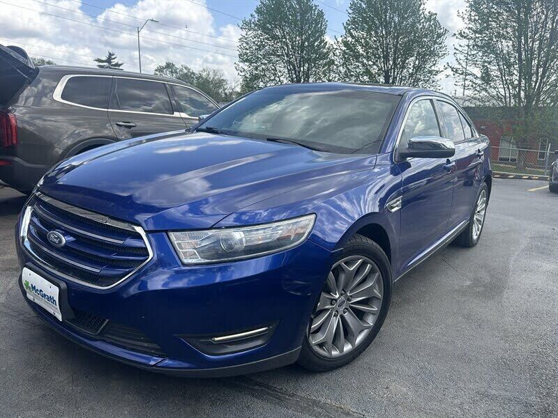2015 FORD Taurus