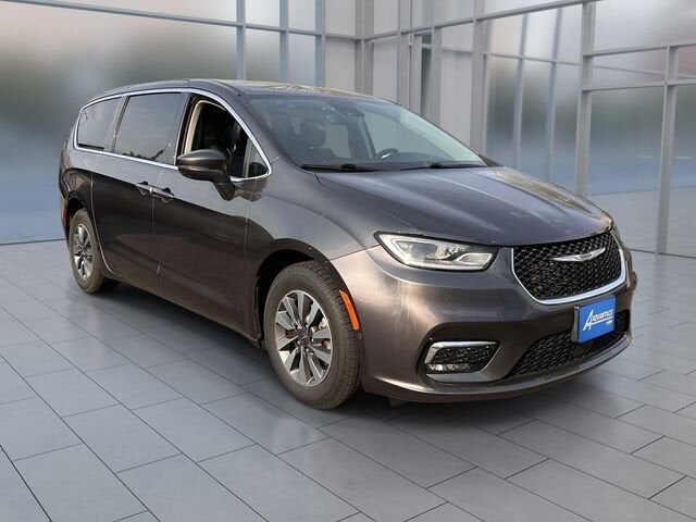 2022 CHRYSLER Pacifica