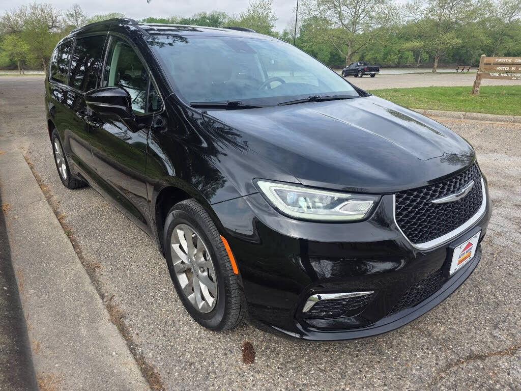 2021 CHRYSLER Pacifica