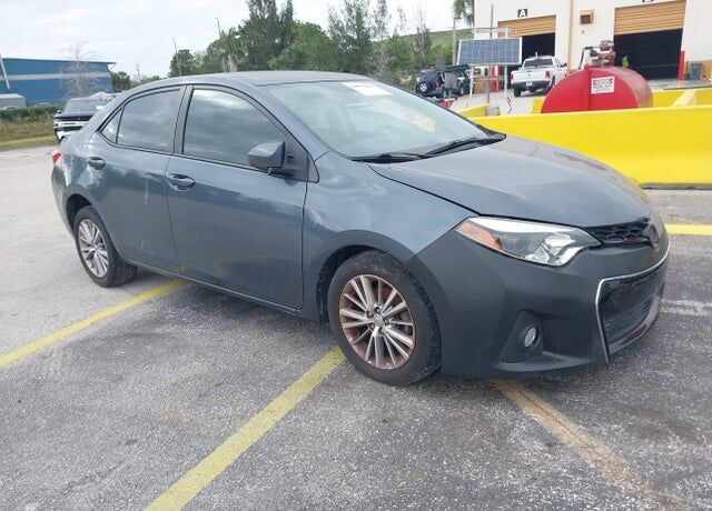 2014 TOYOTA Corolla