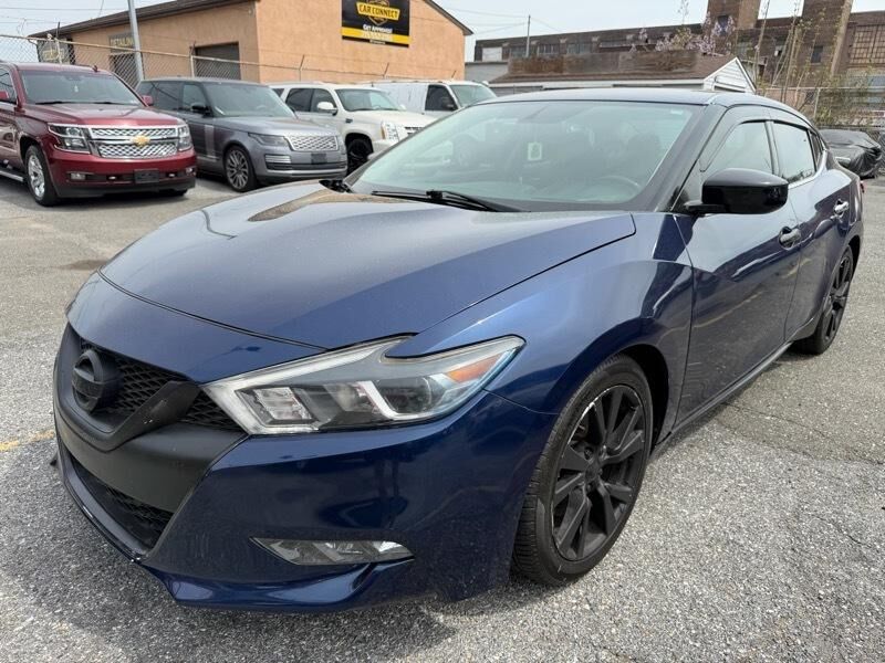 2016 NISSAN Maxima