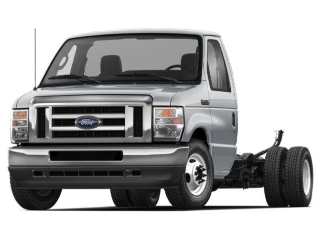 2022 FORD E-450