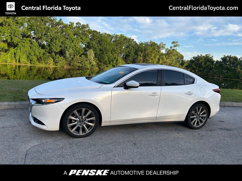 2023 MAZDA Mazda3