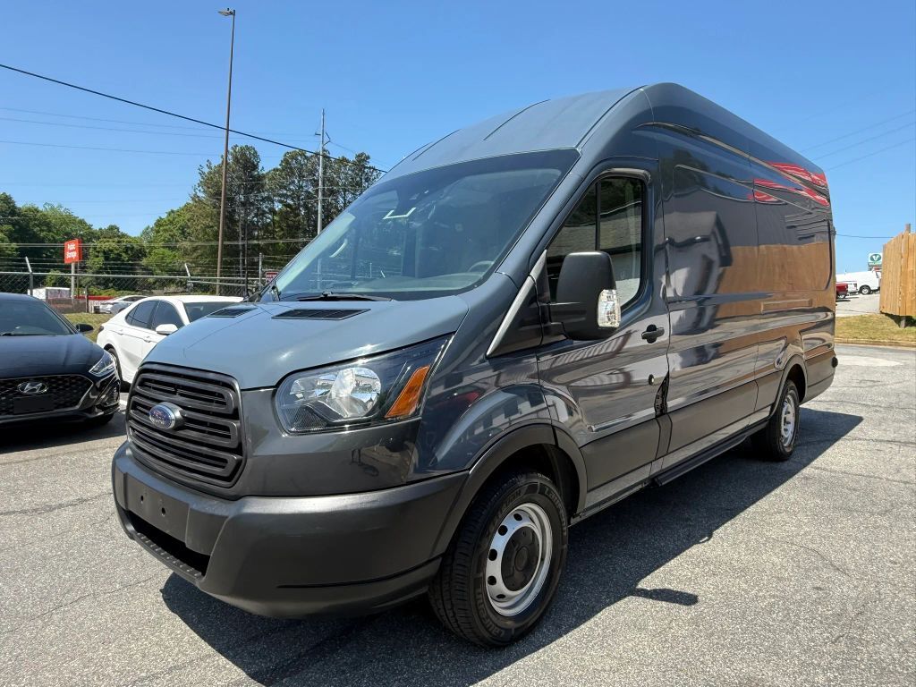 2019 FORD Transit