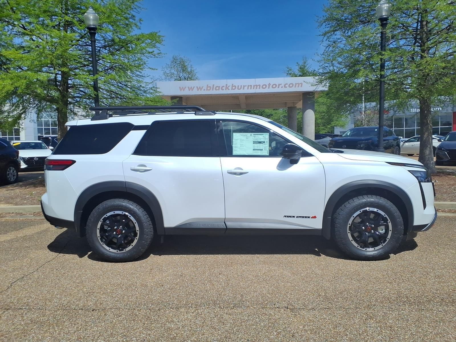 2026 NISSAN Pathfinder