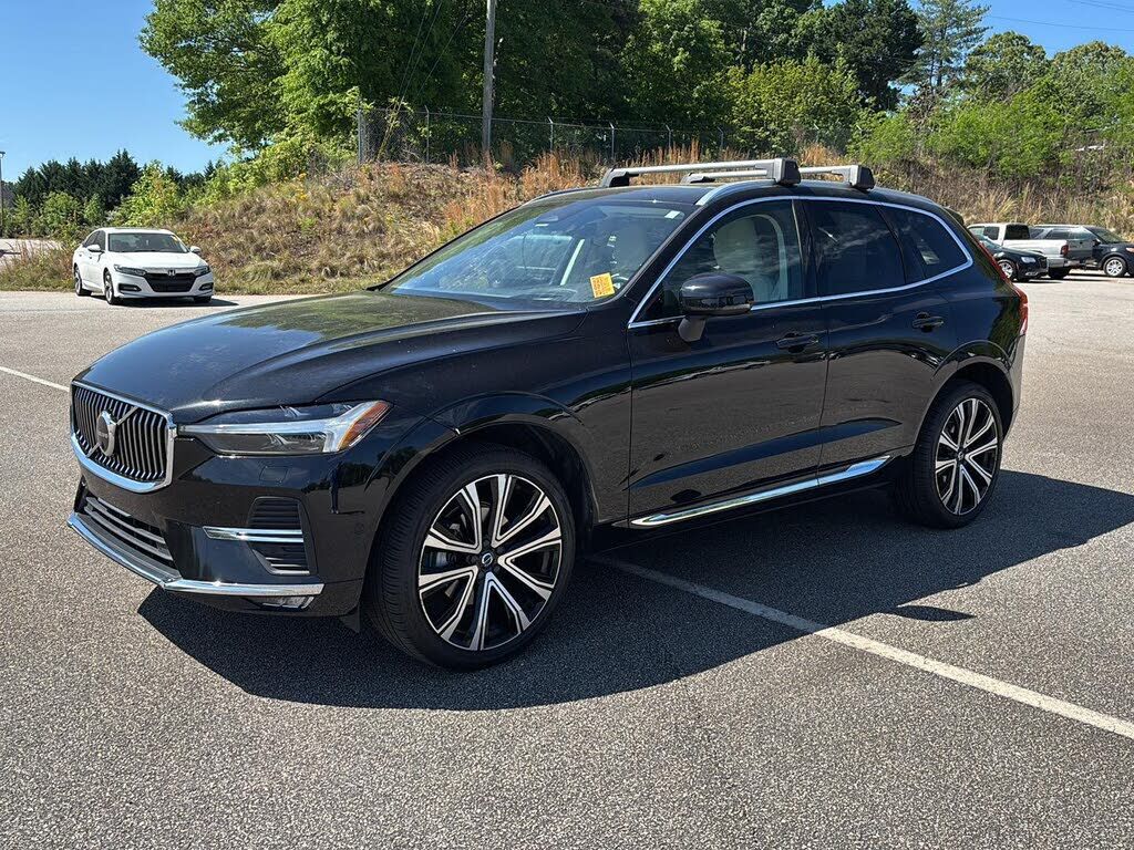 2023 VOLVO XC60