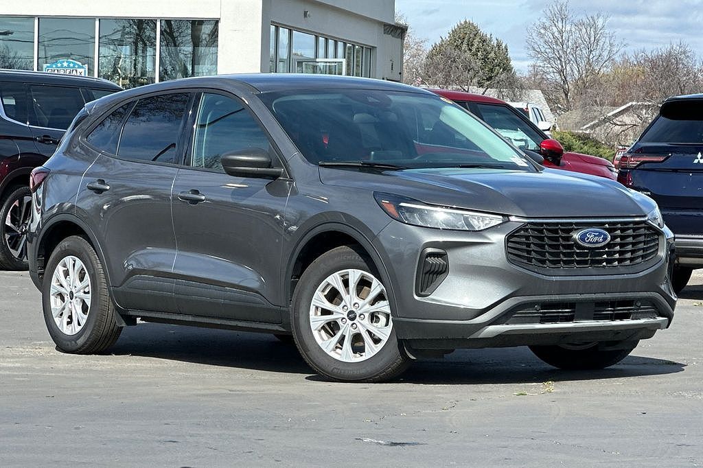 2025 FORD Escape
