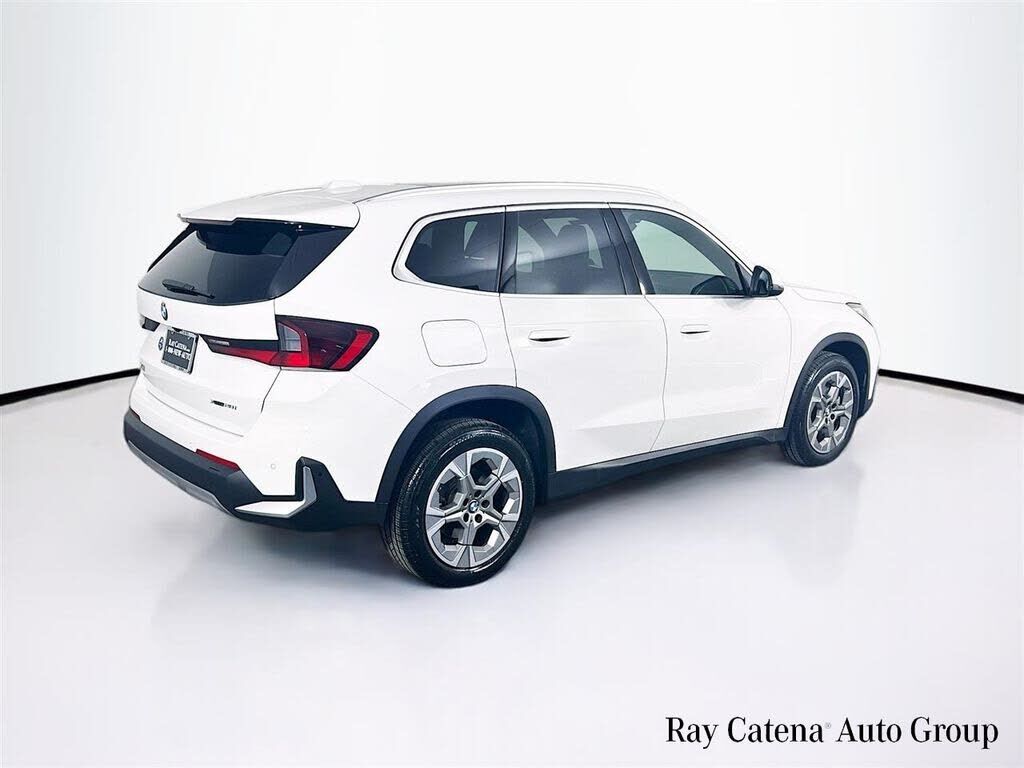 2023 BMW X1
